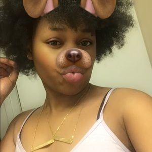 Meet your Posher, Maiya